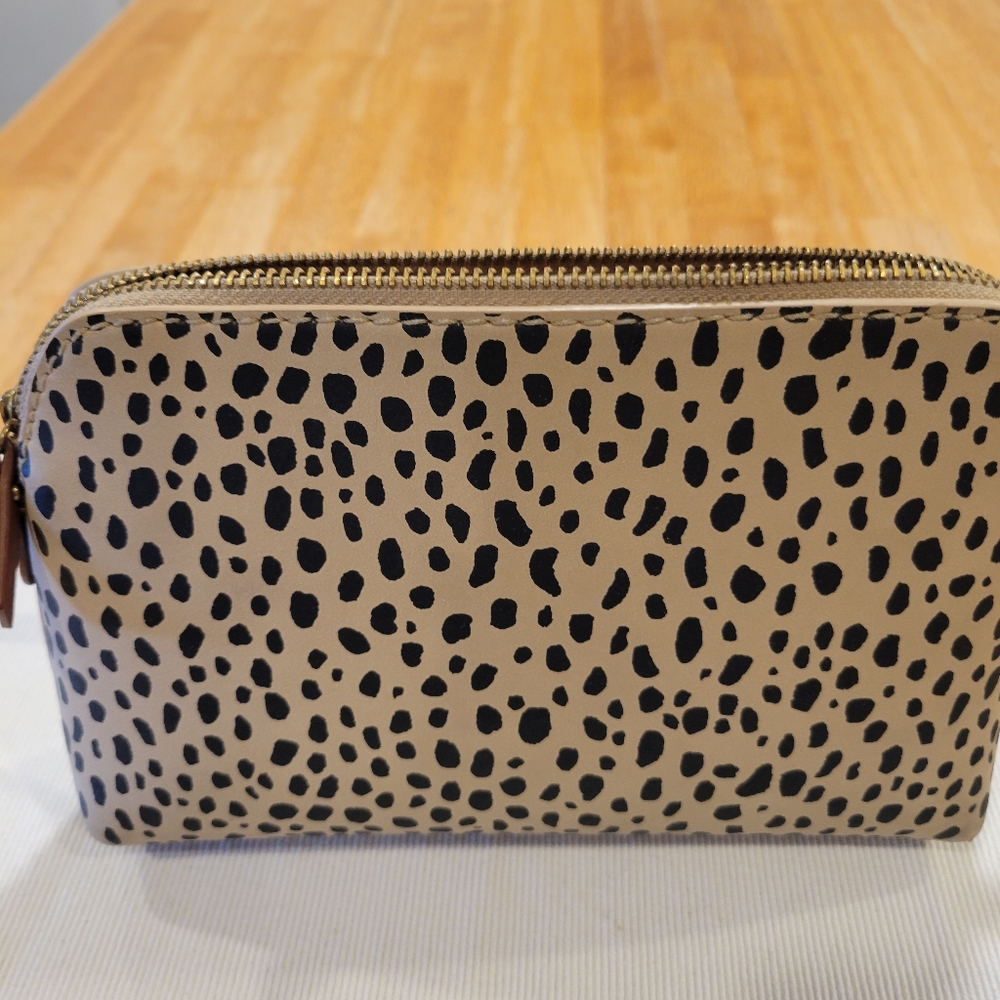 Euc~ Universal Thread Crossbody Bag - image 6